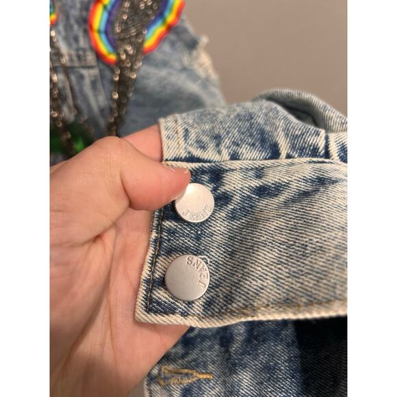 Souk + Sephia Designer Punk Graffiti Style Distressed Medium Wash Denim Jacket - Picture 11 of 13